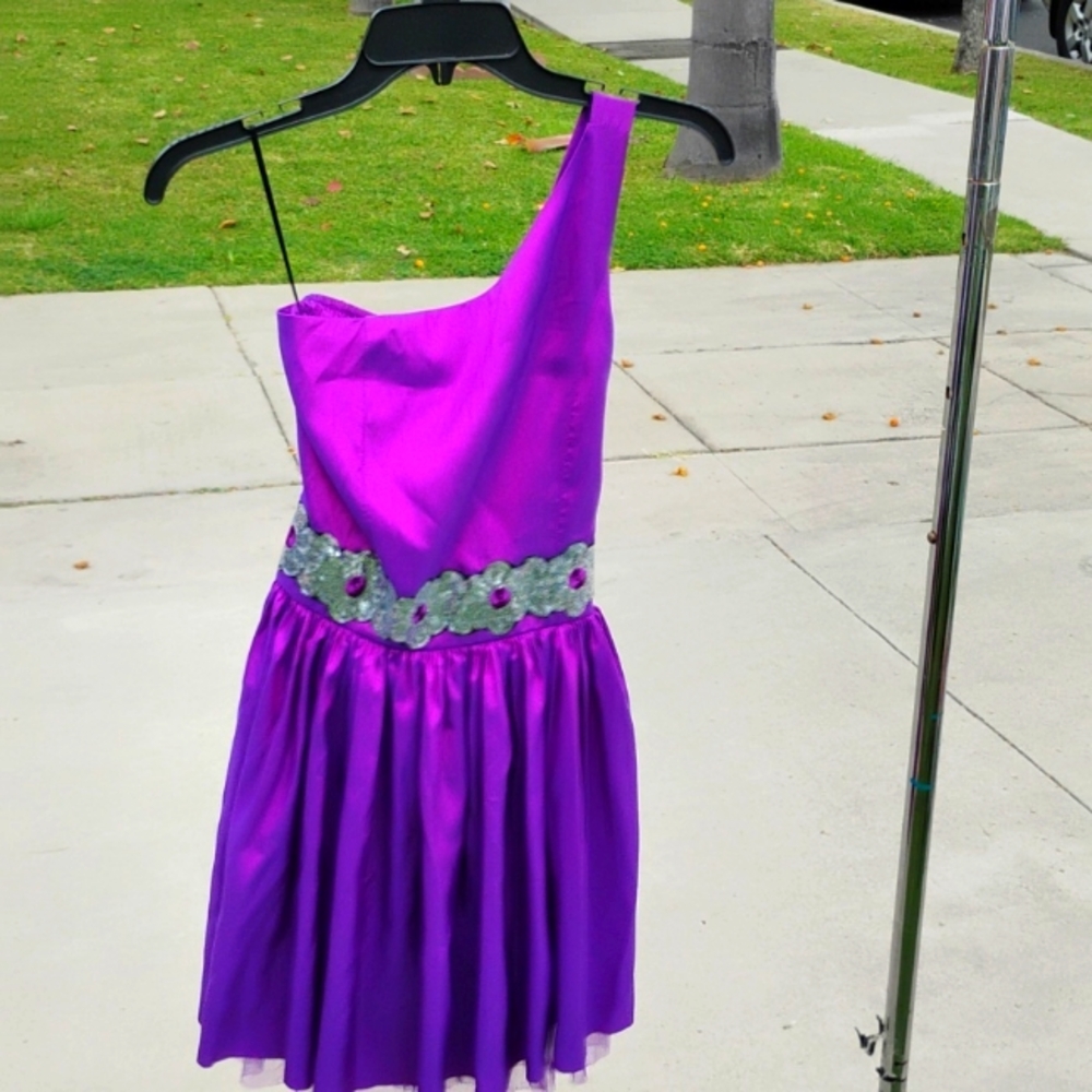 Girls formal dress